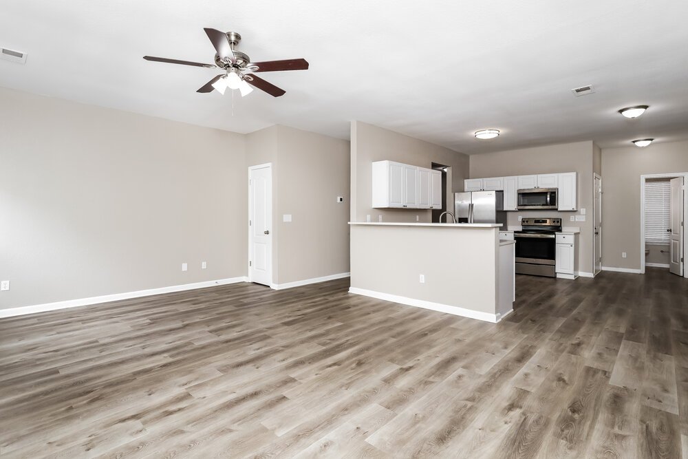 3-Bed Rental on 2883 Windsor Forrest photo 7