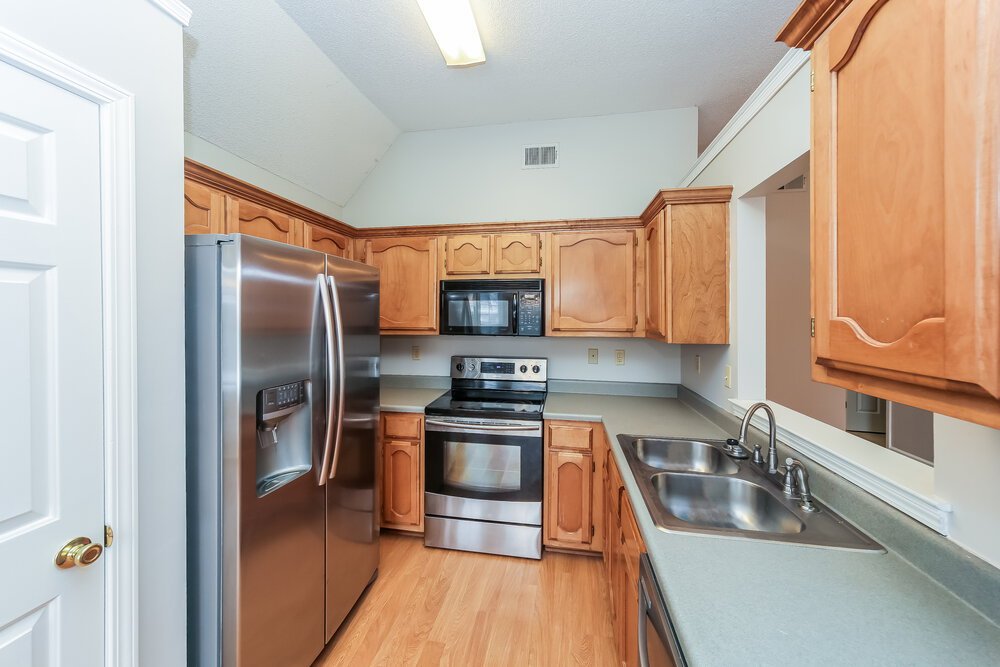 3-Bed Rental on 8243 Cross Point photo 7