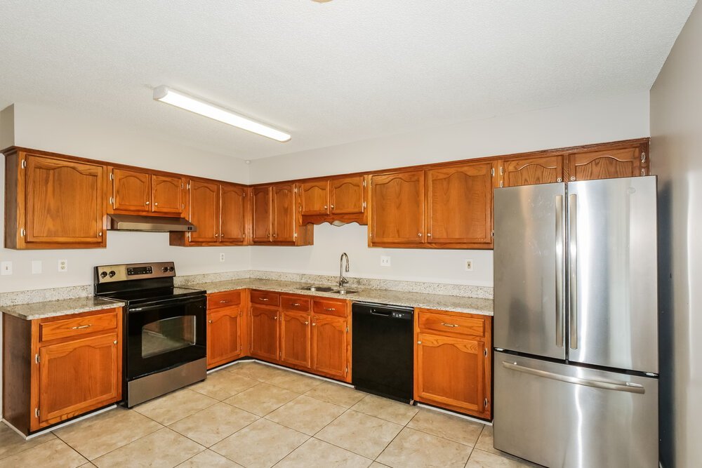 3-Bed Rental on 10326 Curtis Drive photo 7
