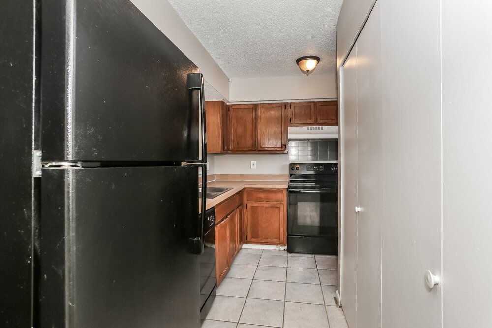 2-Bed Rental on 7656 Arble Dr photo 7