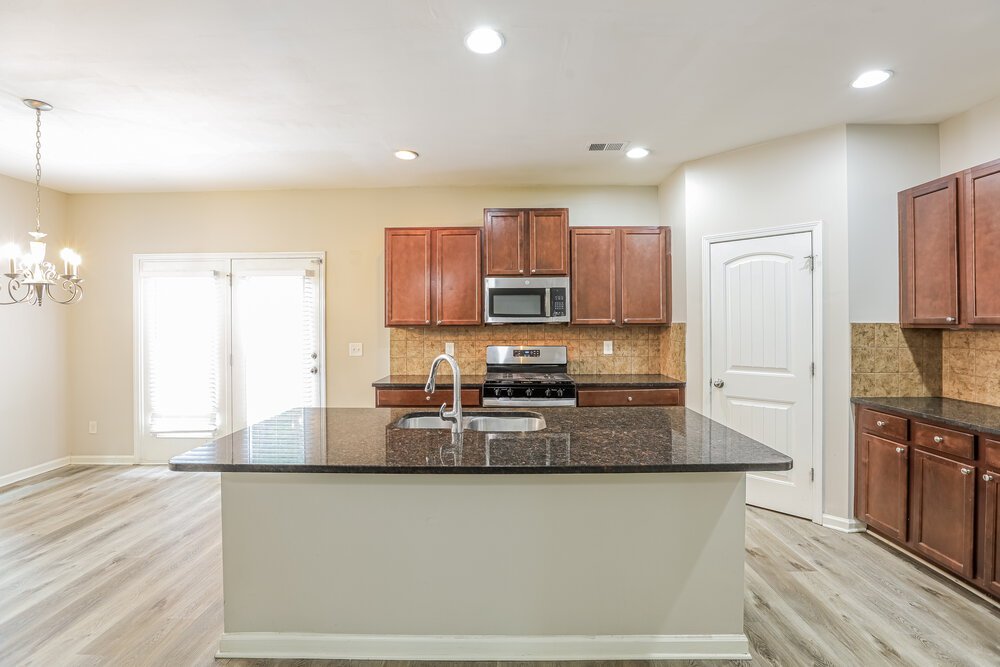 4-Bed Rental on 5163 Rapahoe Trail photo 7