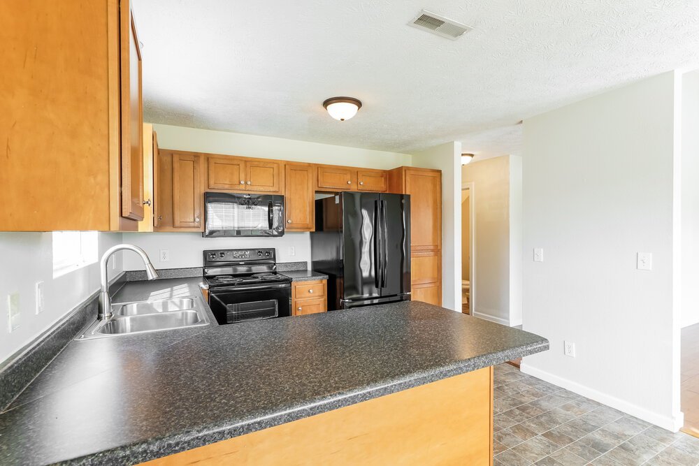 3-Bed Rental on 1533 Passage Dr photo 7