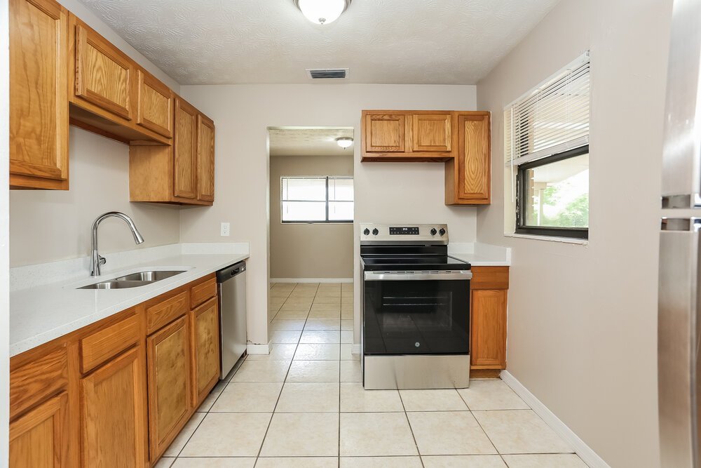 3-Bed Rental on 7233 Eudine Dr photo 7