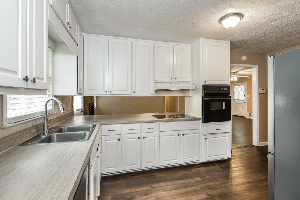 3-Bed Rental on 2906 Elizabeth Lane photo 7