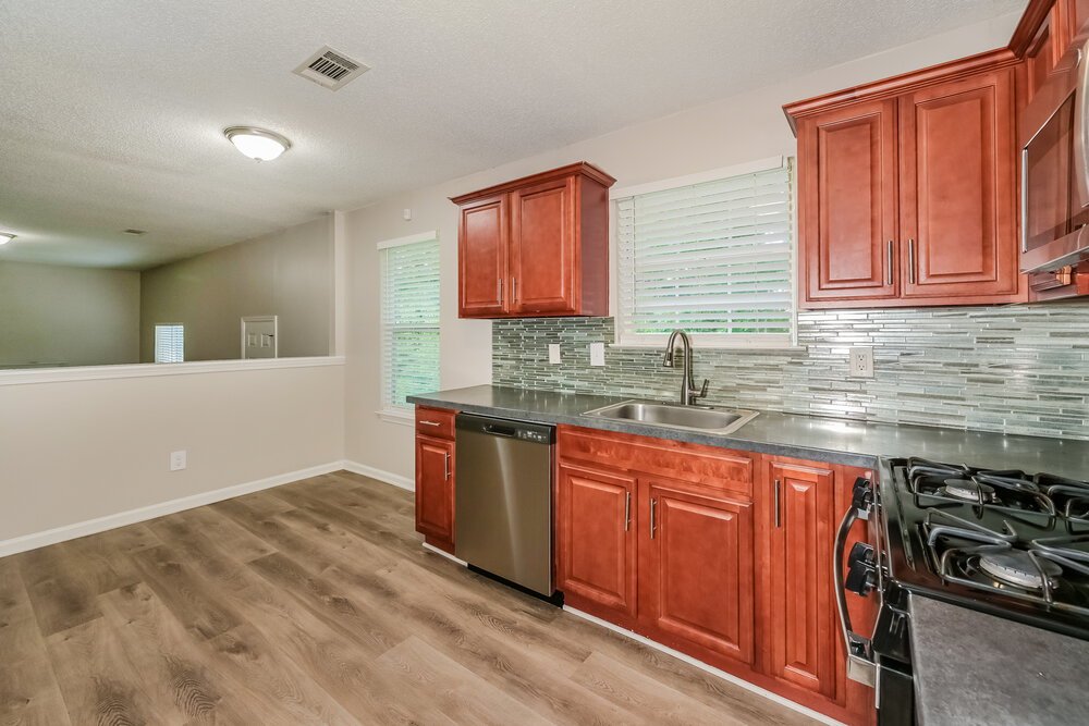 3-Bed Rental on 2381 Charleston Ter photo 7