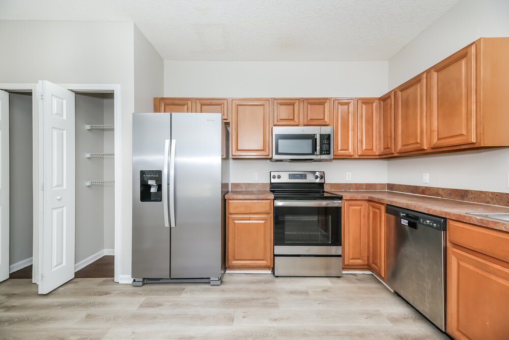 3-Bed Rental on 7911 Melvin Rd photo 7