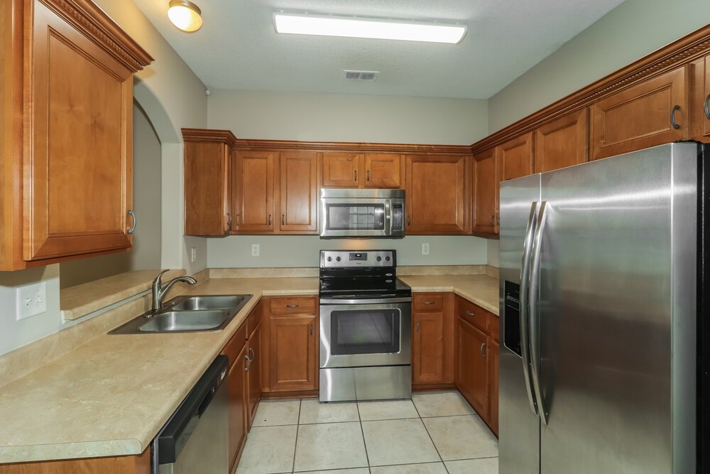 4-Bed Rental on 1262 Carlton Ridge photo 7