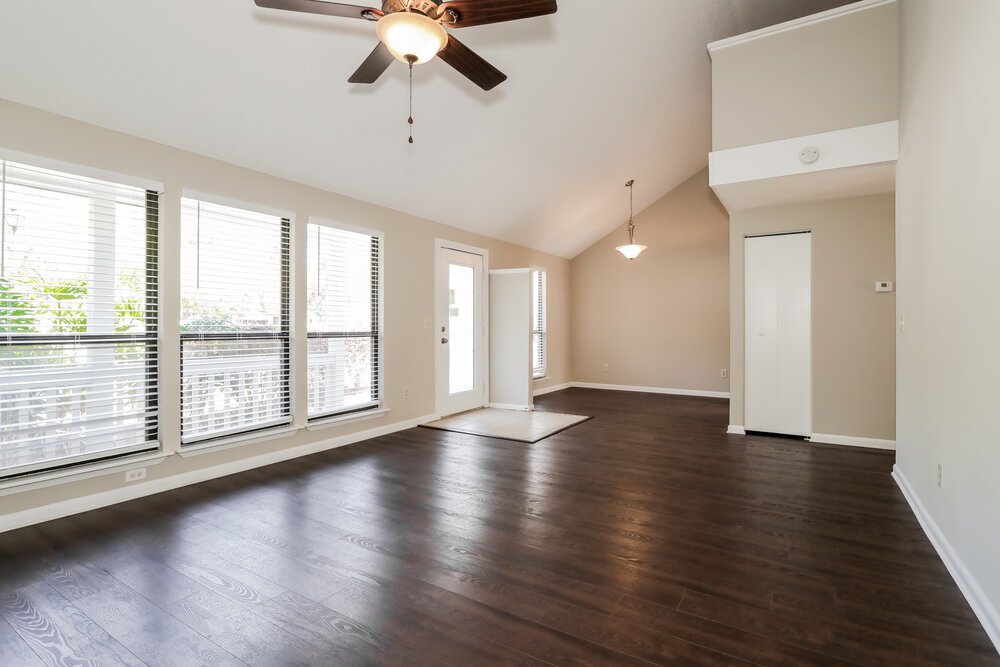 3-Bed Rental on 11159 Wethersfield Ct photo 7