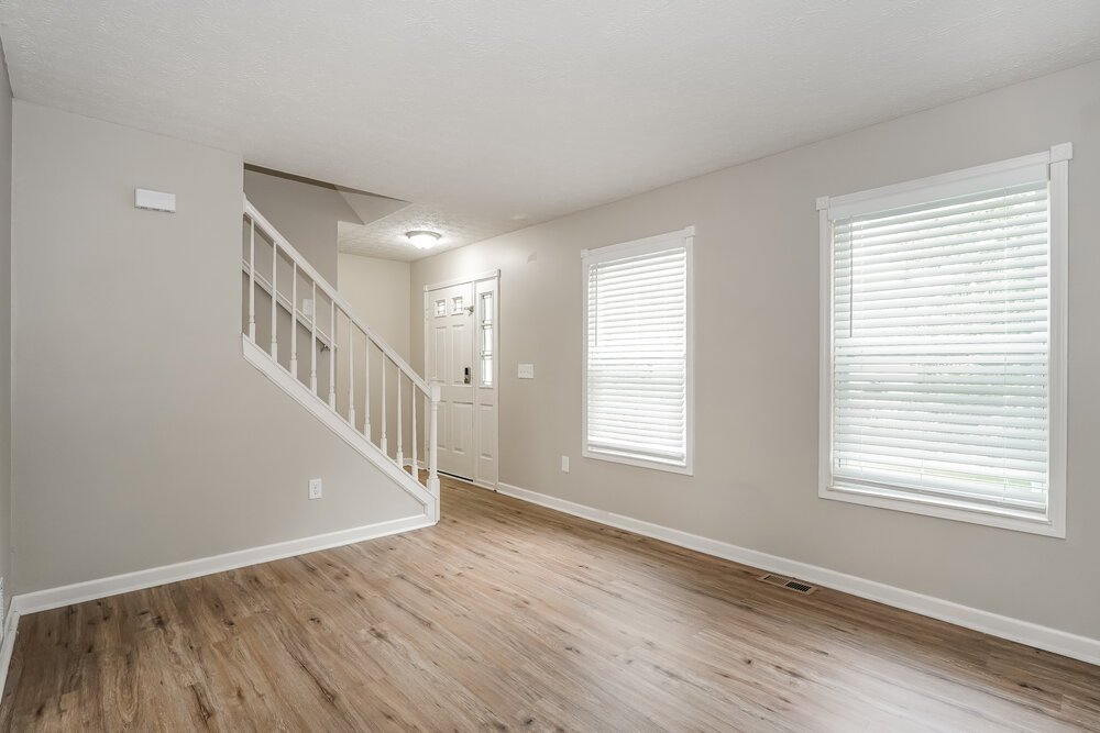 4-Bed Rental on 2656 Willowgate Rd photo 7
