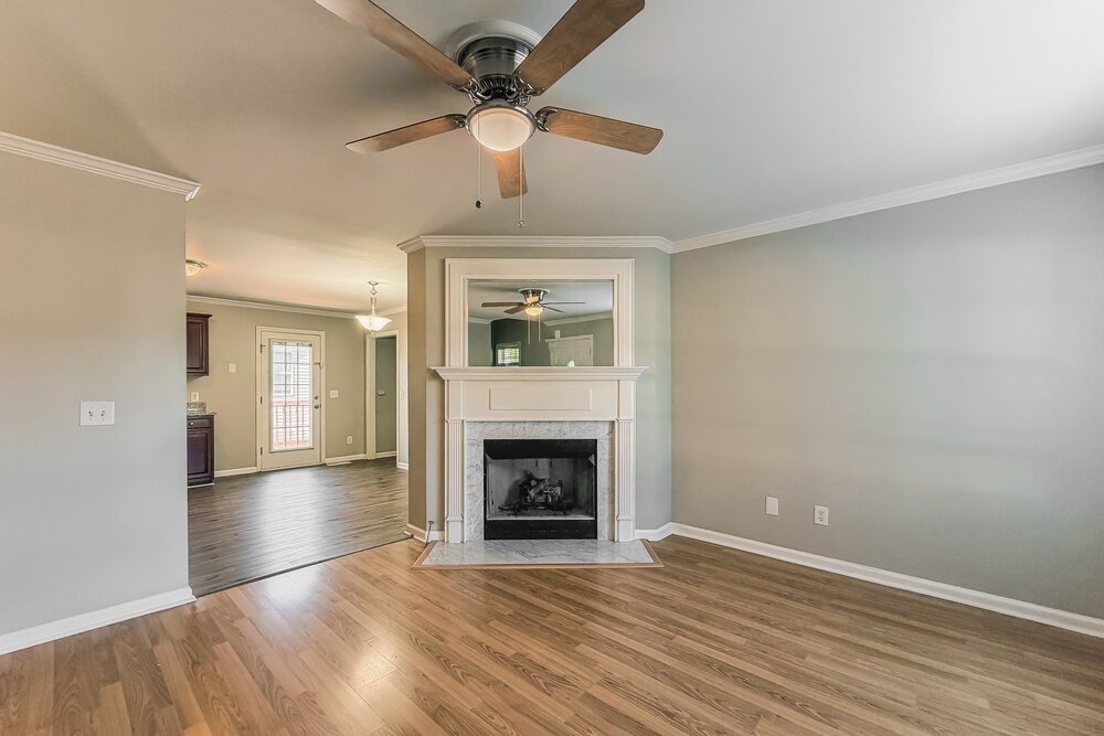 4-Bed Rental on 100 Homestead Ln photo 7