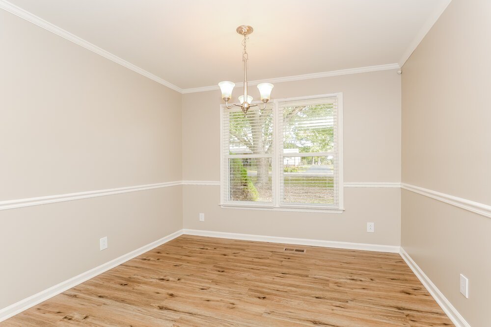 3-Bed Rental on 2409 Racquet Club photo 7