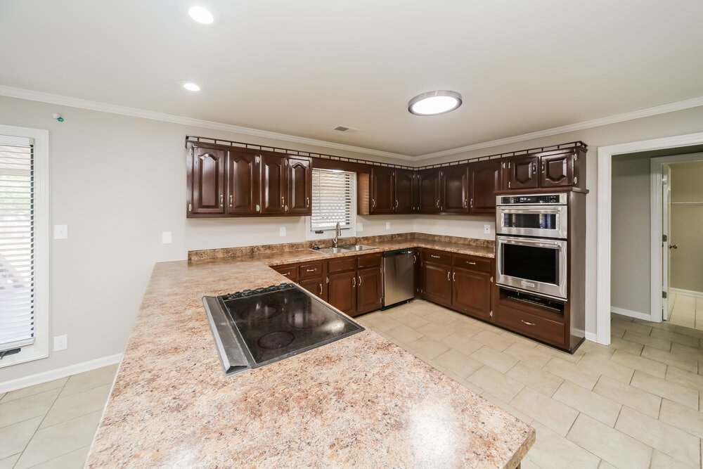 3-Bed Rental on 6404 Evergreen Dr photo 7