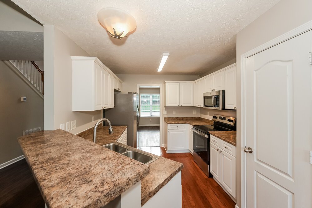 3-Bed Rental on 4032 Pineorchard Pl photo 7