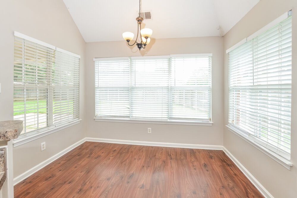 3-Bed Rental on 1859 Winners Circle photo 8
