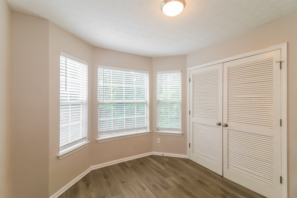 4-Bed Rental on 2597 Oslo Ct photo 8