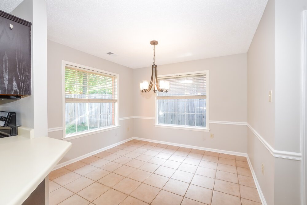 3-Bed Rental on 6641 Bright Star photo 8