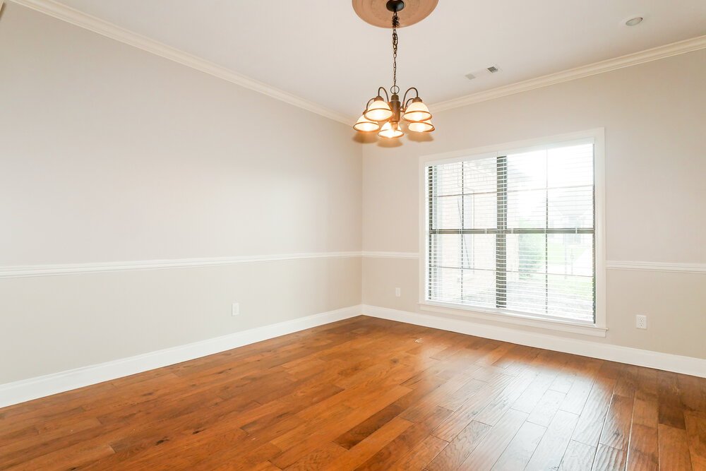 4-Bed Rental on 65 Ridgefield Dr photo 8