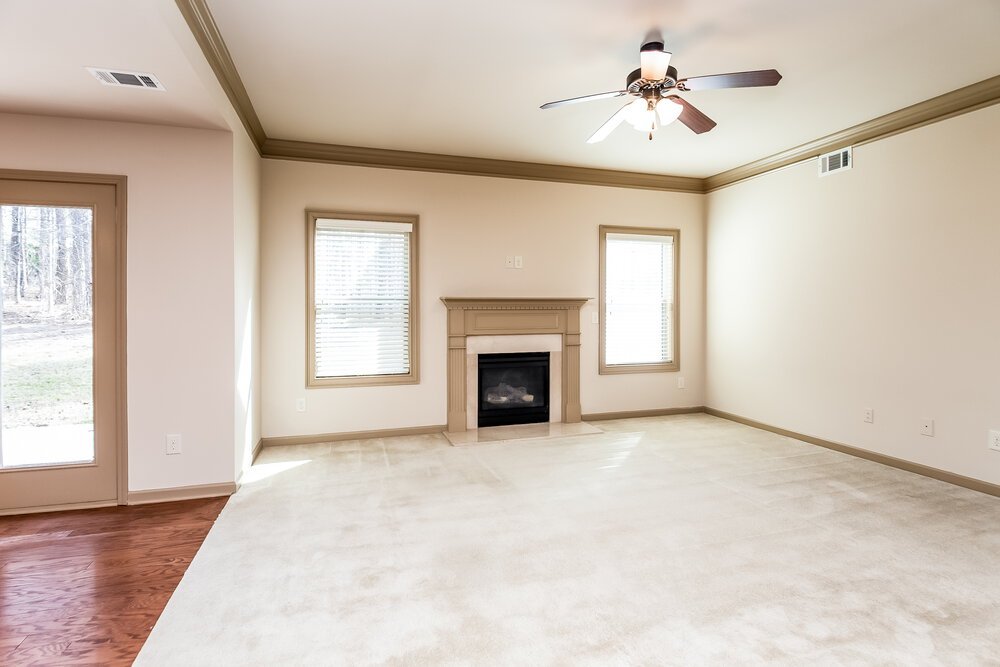 5-Bed Rental on 1971 Bridle Rd photo 8