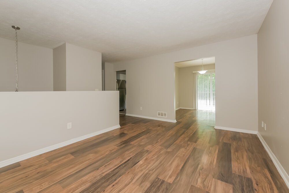 3-Bed Rental on 4522 Doral Dr photo 8