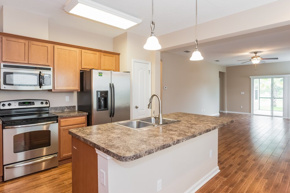 3-Bed Rental on 1579 Tawny Marsh photo 8