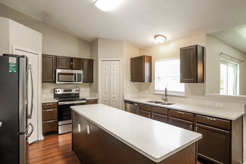 4-Bed Rental on 3424 Steelgate Ct photo 8