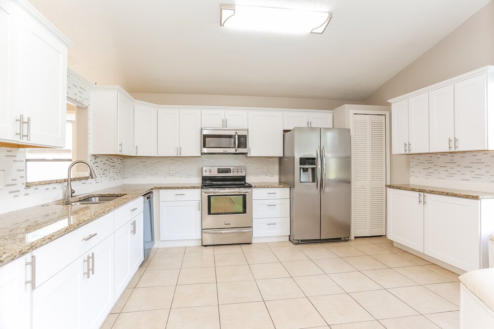 3-Bed Rental on 1266 Bee St photo 8