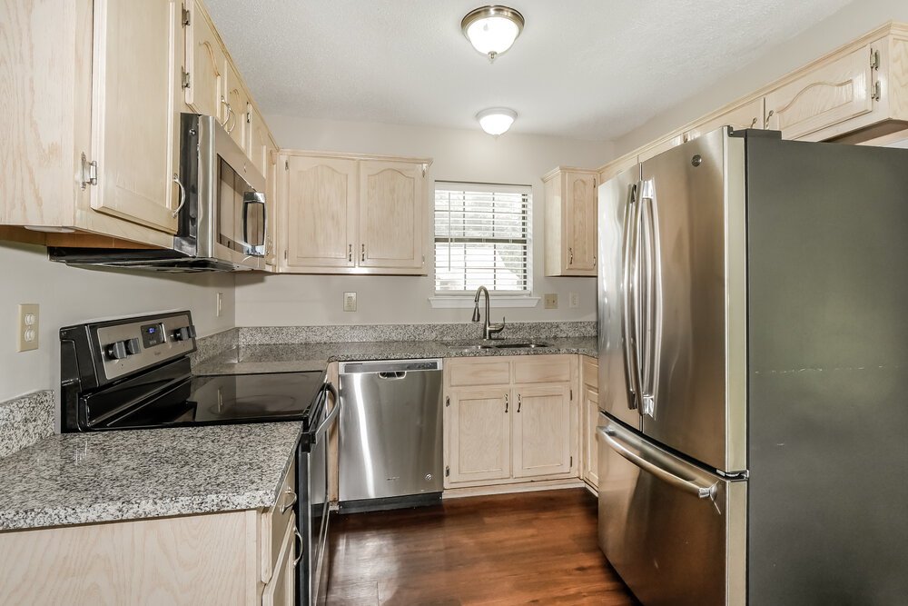 3-Bed Rental on 6863 Delta Newberry photo 8