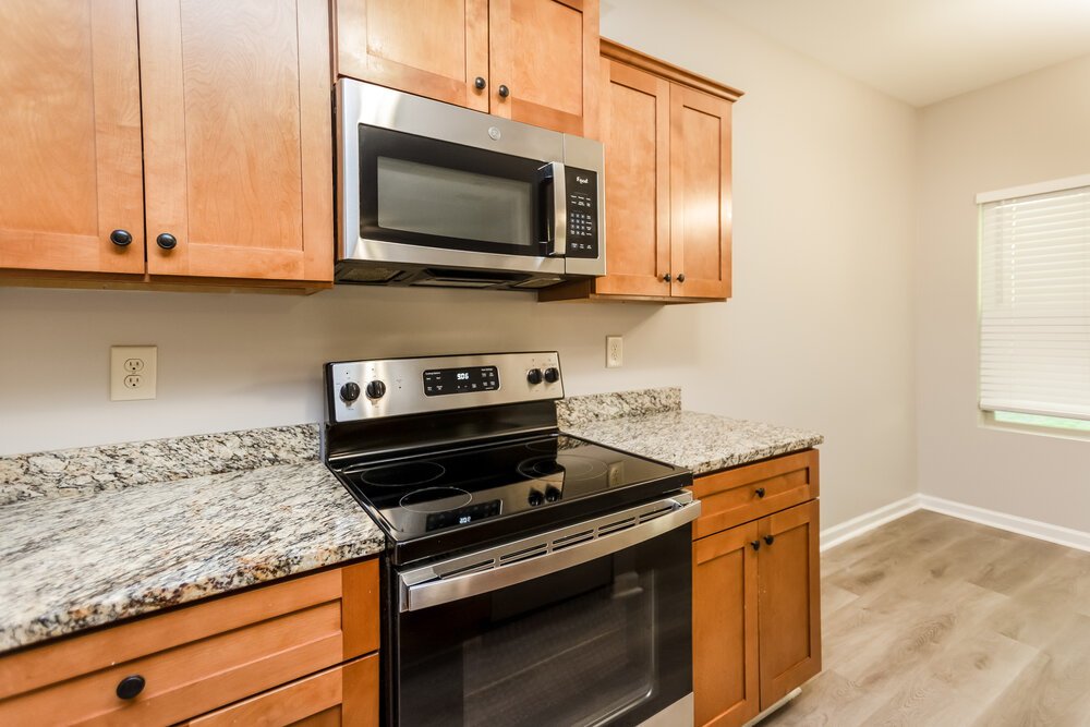 4-Bed Rental on 137 Bethany Manor photo 8
