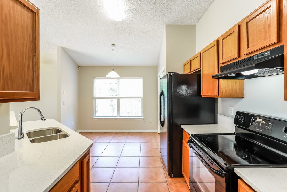 3-Bed Rental on 8073 Leafcrest Dr photo 8