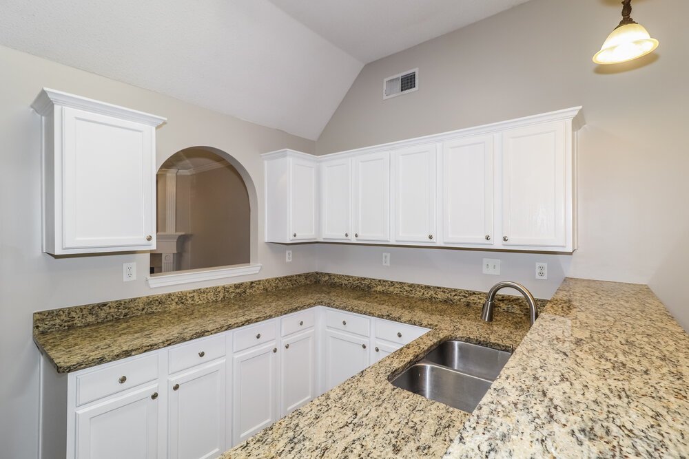 3-Bed Rental on 1067 Cross Meadow photo 8