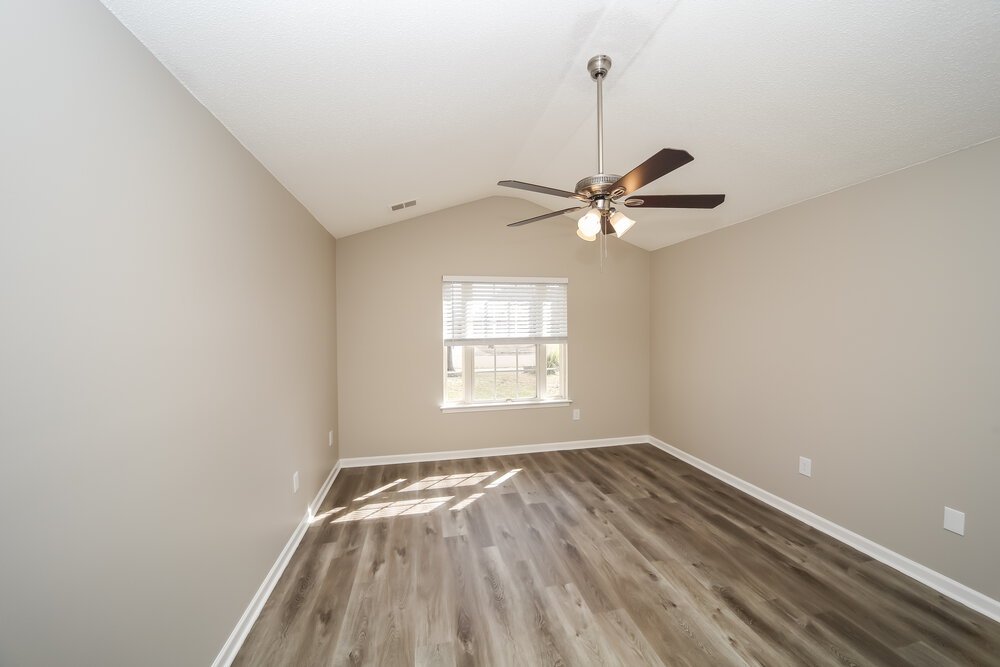 3-Bed Rental on 5683 Antler Trl photo 8