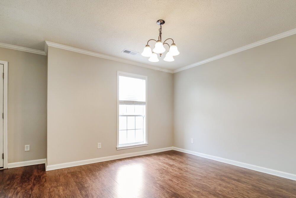 4-Bed Rental on 6331 Fairway Hill photo 8