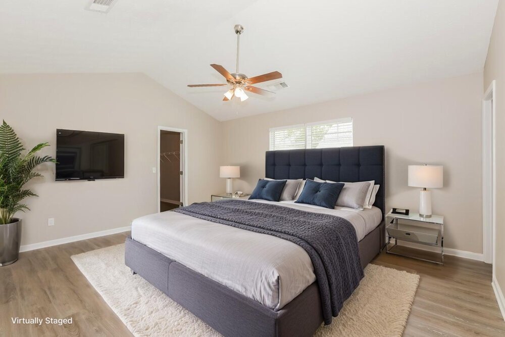 4-Bed Rental on 1052 Navaho Trl photo 8