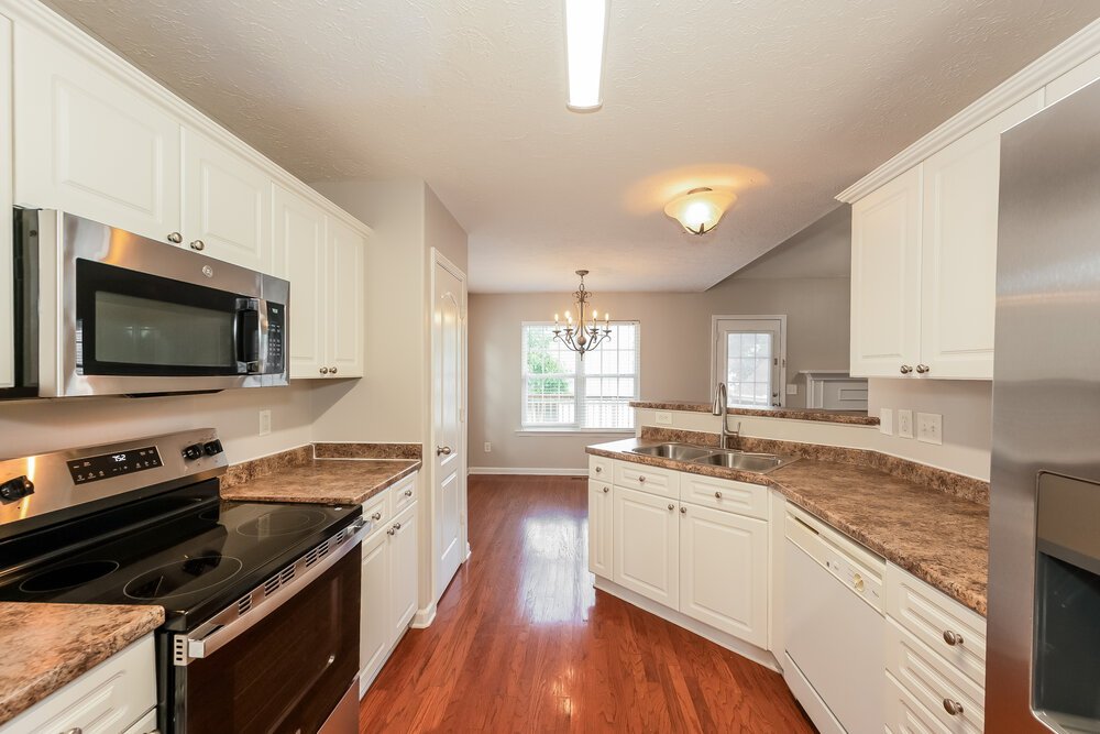 3-Bed Rental on 4032 Pineorchard Pl photo 8