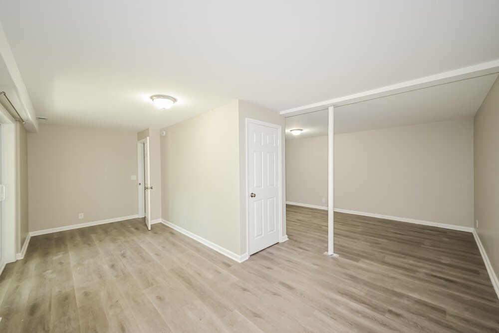 3-Bed Rental on 1204 Cedarhill Dr photo 9