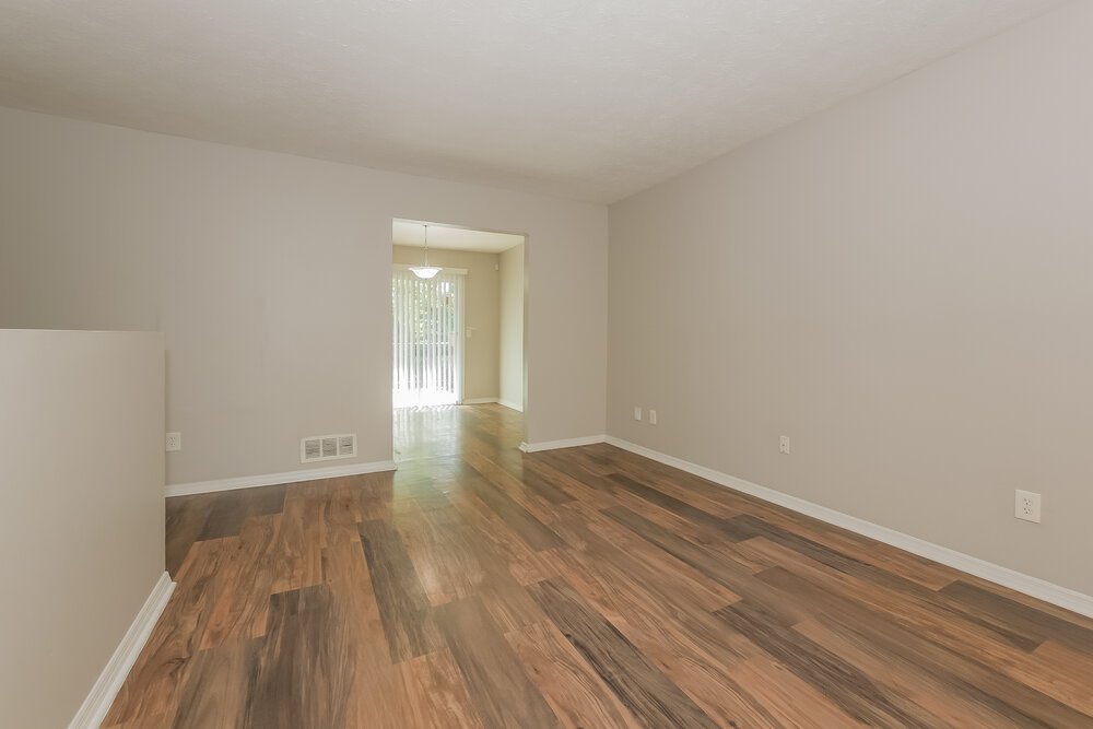 3-Bed Rental on 4522 Doral Dr photo 9