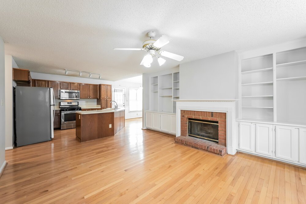 5-Bed Rental on 1952 Mcadoo Ct photo 9