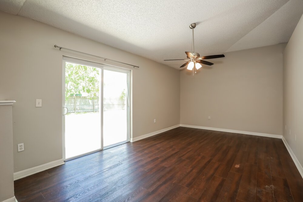 4-Bed Rental on 3424 Steelgate Ct photo 9
