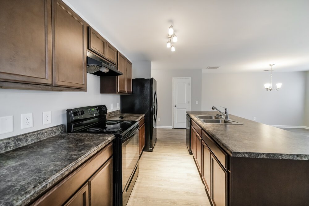3-Bed Rental on 42 Everette Cir photo 9