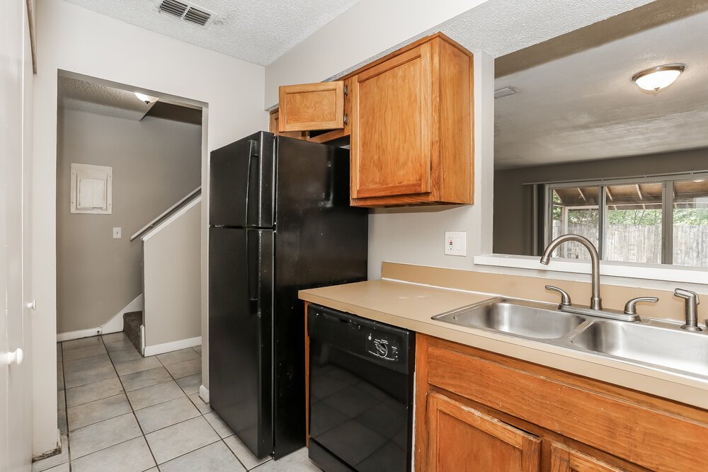 2-Bed Rental on 7656 Arble Dr photo 9