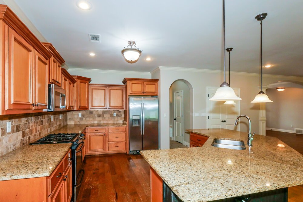 4-Bed Rental on 65 Ridgefield Dr photo 9