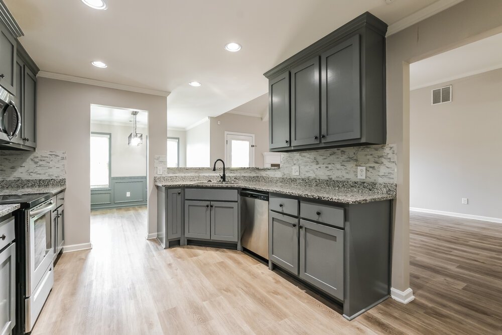 4-Bed Rental on 844 Pinnacle Dr photo 9