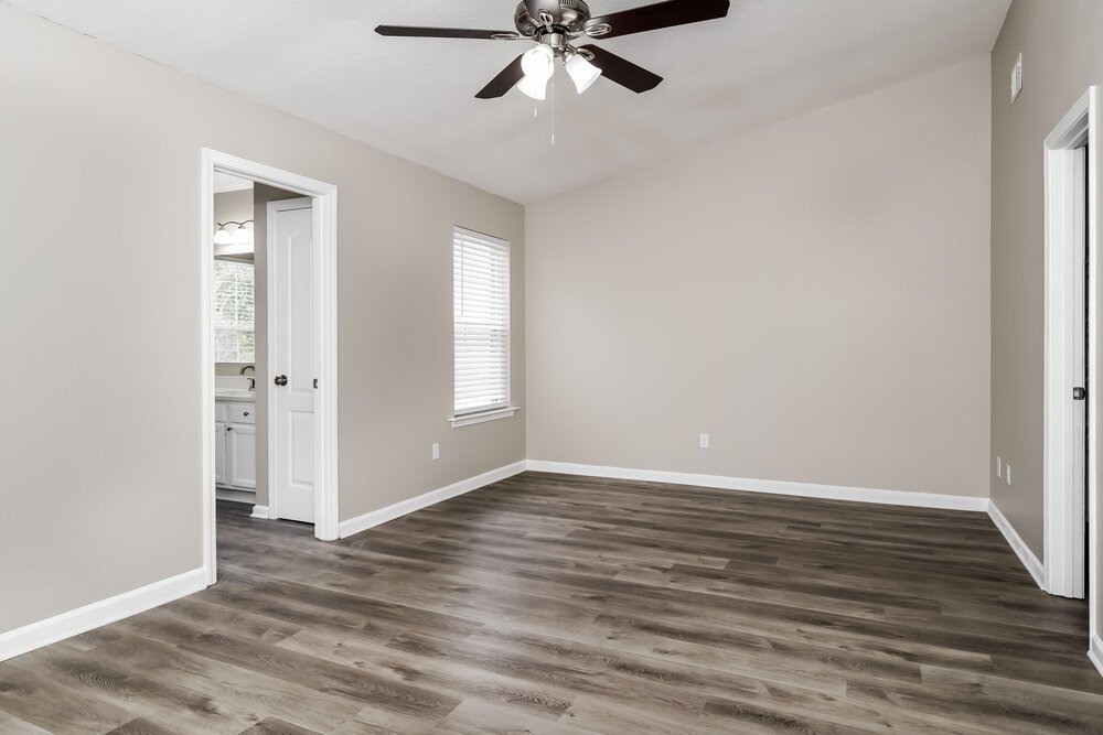 3-Bed Rental on 2883 Windsor Forrest photo 9