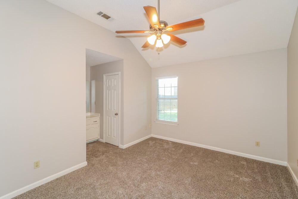 4-Bed Rental on 2649 Sage Meadow photo 9