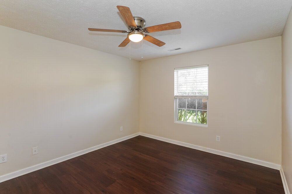 3-Bed Rental on 1533 Passage Dr photo 9