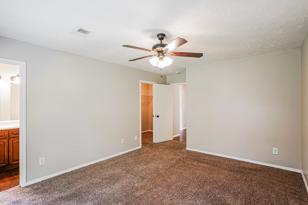 3-Bed Rental on 2735 Sutherland Dr photo 9