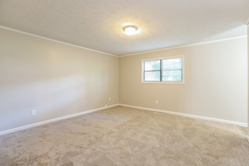 3-Bed Rental on 6512 Mitchell Lane photo 9