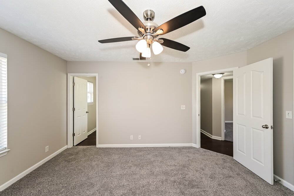4-Bed Rental on 2834 Wellington Pl photo 9