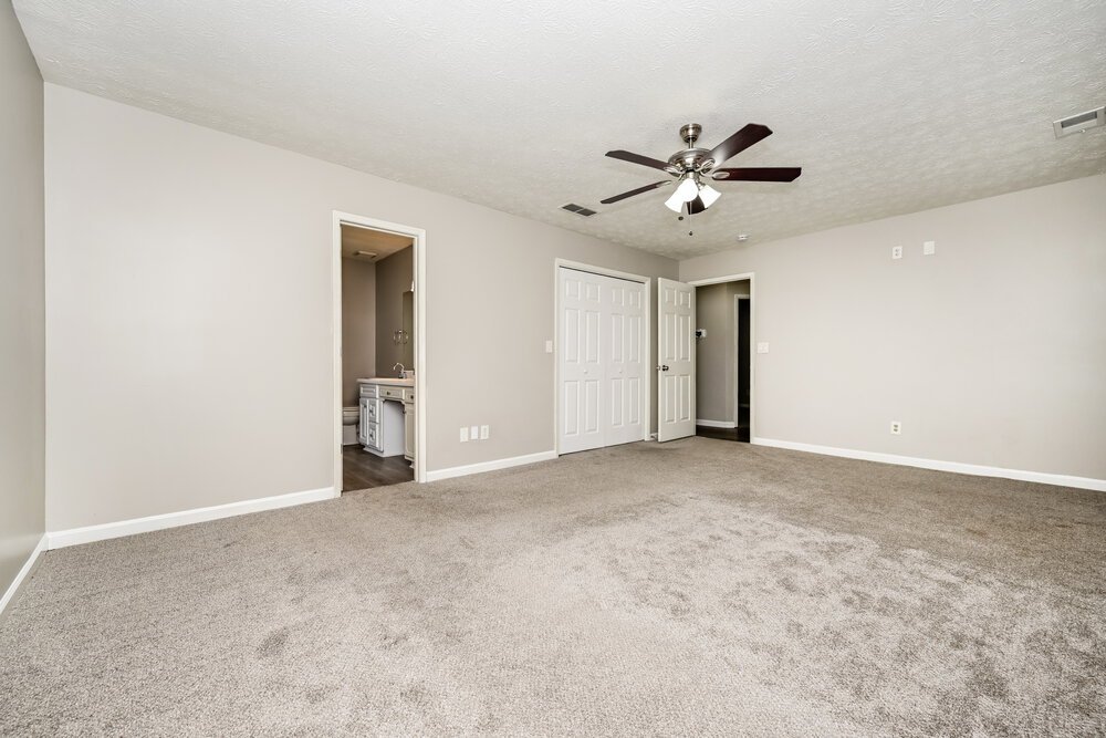 3-Bed Rental on 110 Gingerbread Place photo 9