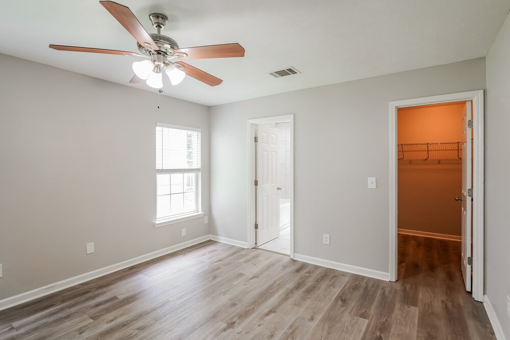 3-Bed Rental on 913 Birchmill Pt photo 9